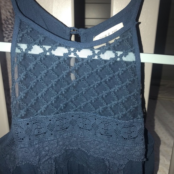 Sheer tank top - Picture 2 of 5